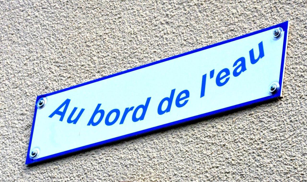 Gite Au Bord De L'Eau Jusqu'A 8 Personnes Шамбон-сюр-Вуэз Экстерьер фото